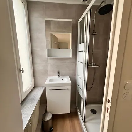 Apartment 4 Personnes, 1 Chambre, Terrasse, Wifi, Proche Du Centre